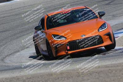 media/Sep-14-2025-Speed Ventures (Sun) [[b2951cd086]]/Orange/Session 3 (Off Ramp)/